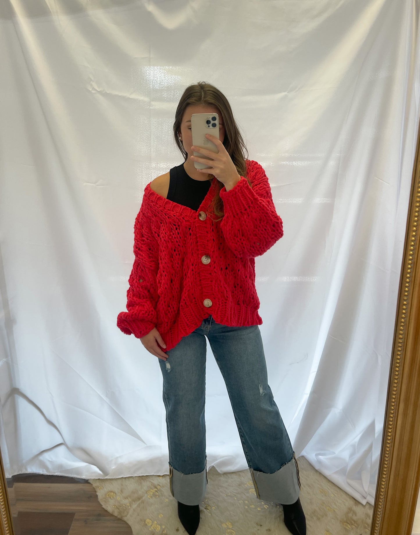 RED CHUNKY SWEATER CARDIGAN