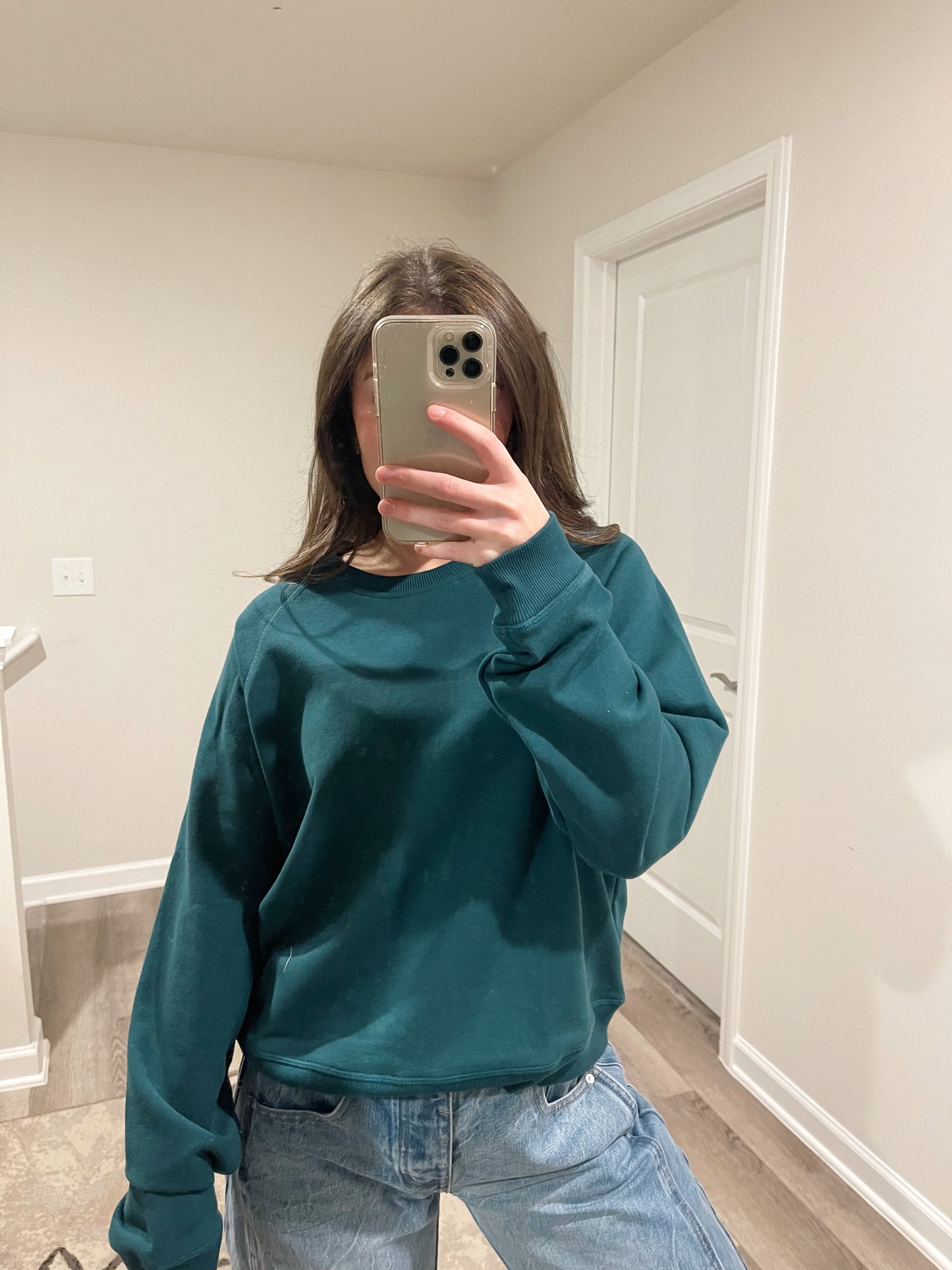 Crew Neck Raglan Sleeve Comfy Pullover Sweatshirt